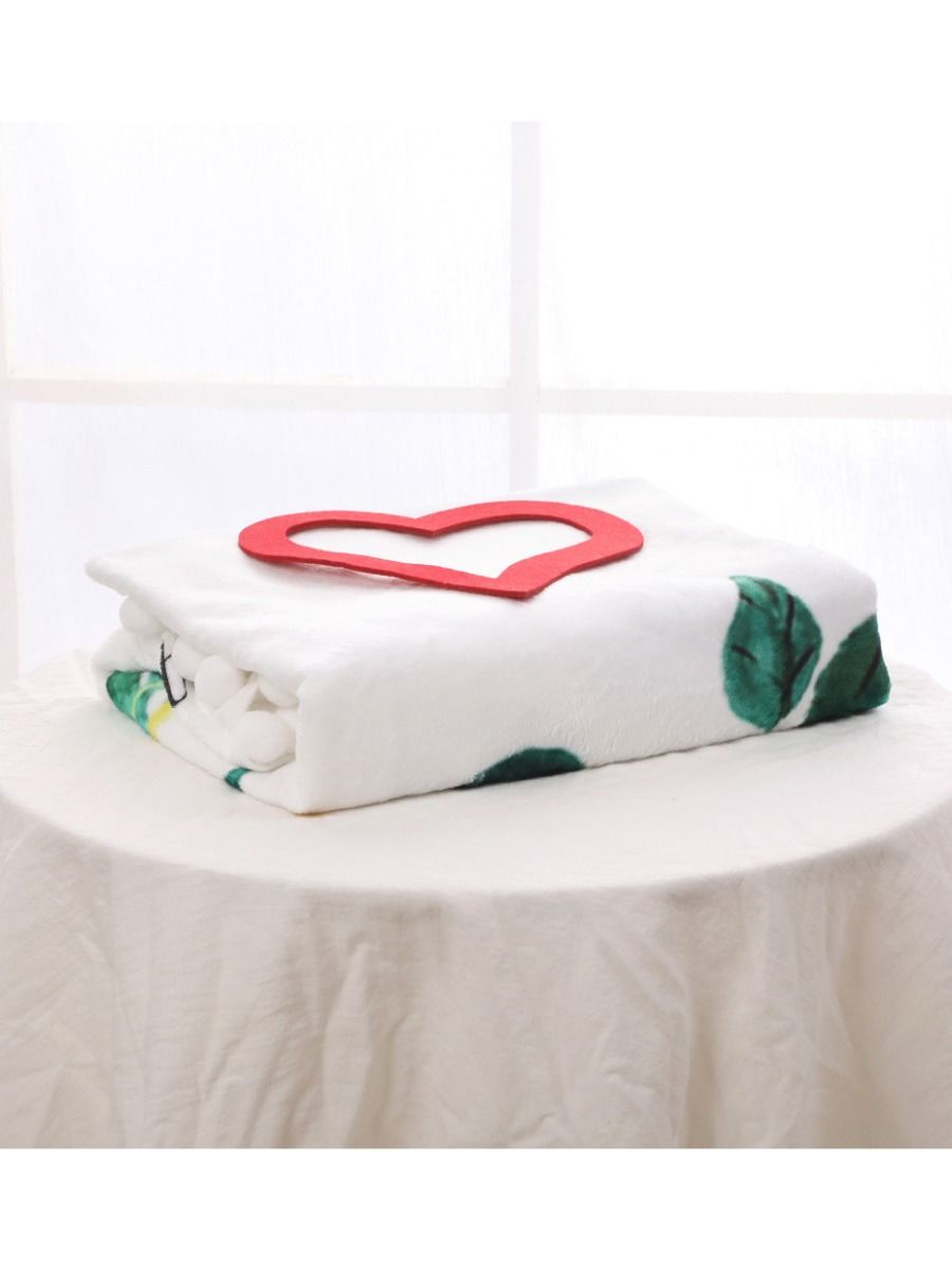 Wholesale Baby Pom Pom Trim Photo Shoot Blanket 1911231