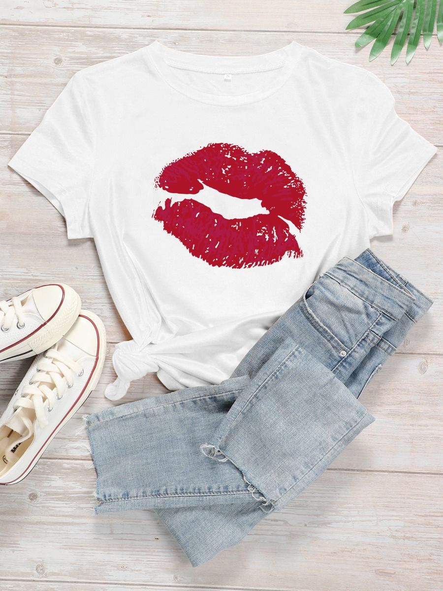 t shirt red lips