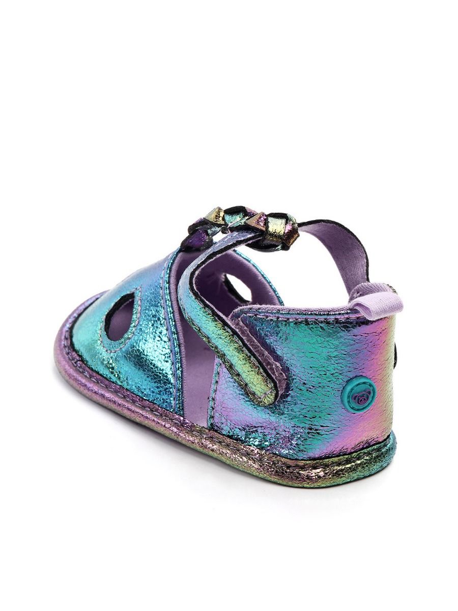 Wholesale Cute Baby Girl Hollow Out Crib Sandals 200418