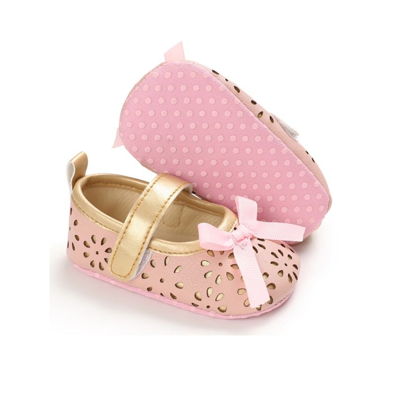 Wholesale Cute Carve Patterns Princess Crib Shoes 20031