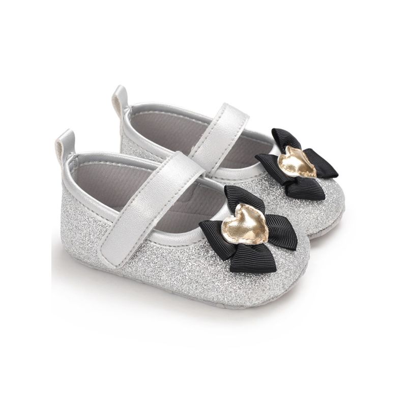 Wholesale Heart Sparkle Princess Crib Shoes 200324540