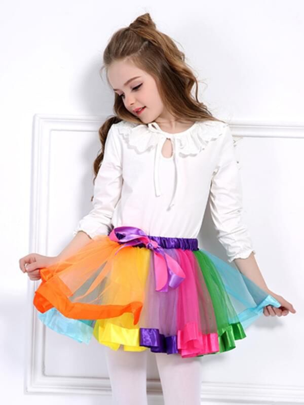 Kiskissing Colorful Rainbow Pattern Tulle Tutu Skirt for Toddler Girls Dance Wear the model show wholesale kids clothing