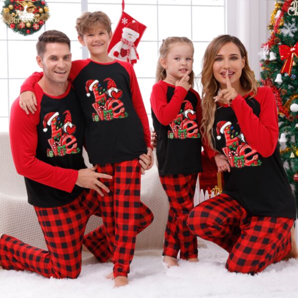 Christmas Family Matching Outfits Wholesale Plaid Stitching Printed Sleepwear Sets KSV387033