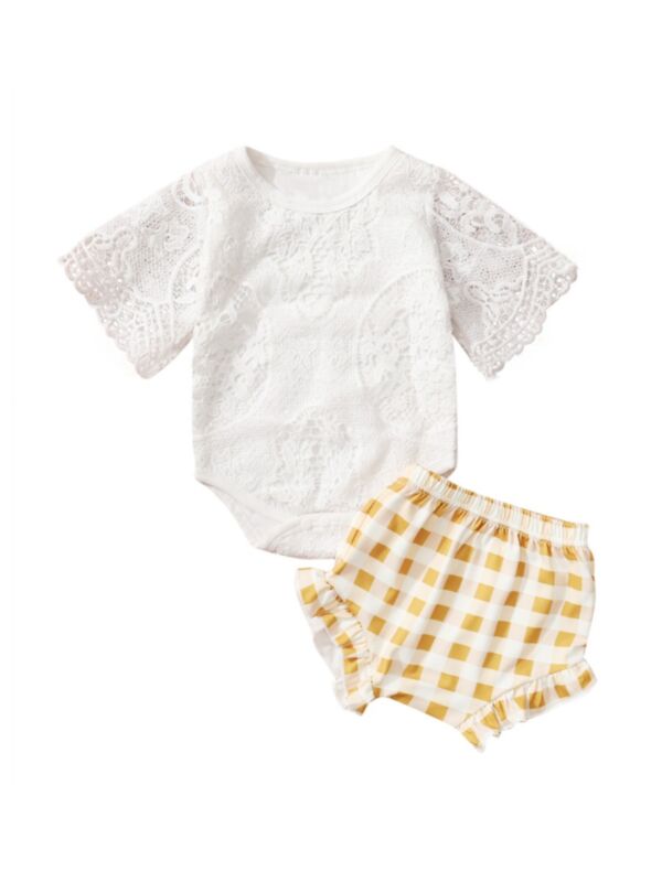 2 Pieces Baby Girl Lace Bell Sleeve Bodysuit With Plaid Shorts Set