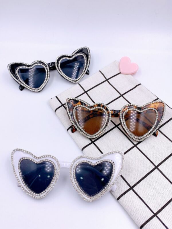 Kid Girl Beaded Love Heart Frame Sunglasses 210621593
