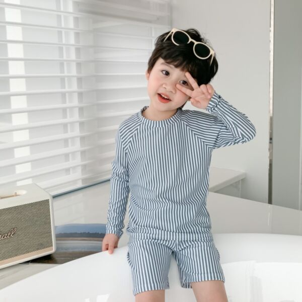 18M-8Y Striped Long Sleeve Pullover And Shorts Swimwear Set Wholesale Kids Boutique Clothing