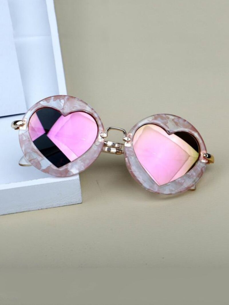 Wholesale Little Kid Round Frame Love Heart Sunglasses
